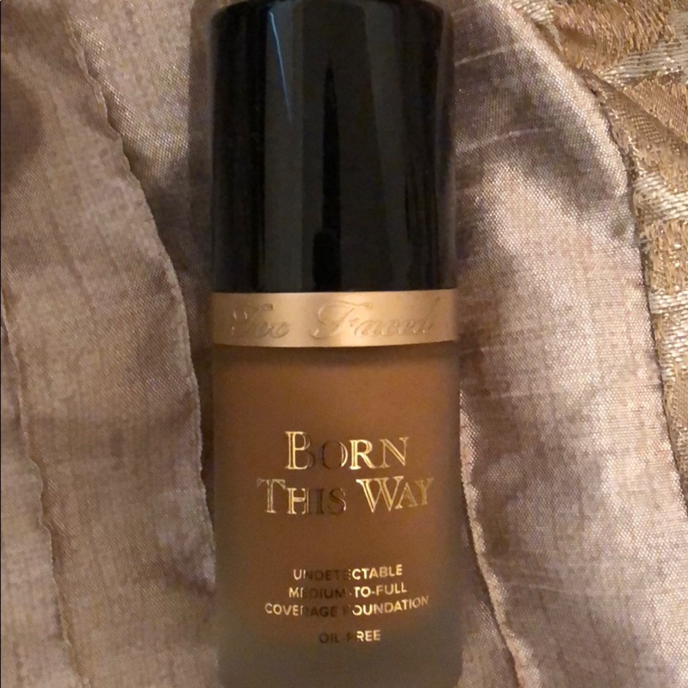 Too faced born this way foundation